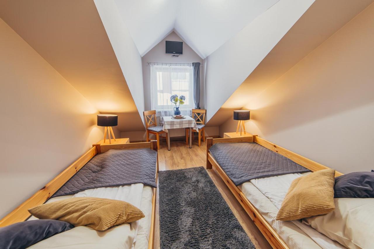Gosciniec Pod Lilijka Hotel Podzamcze  Luaran gambar