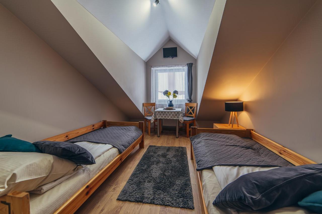 Gosciniec Pod Lilijka Hotel Podzamcze  Luaran gambar