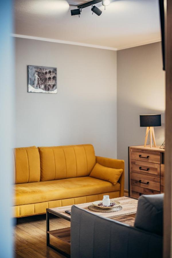 Gosciniec Pod Lilijka Hotel Podzamcze  Luaran gambar