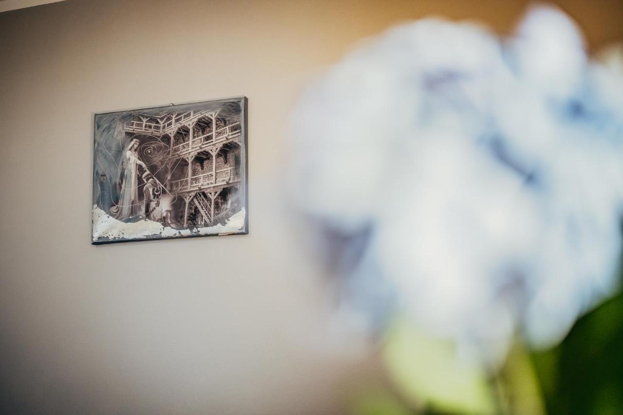Gosciniec Pod Lilijka Hotel Podzamcze  Luaran gambar