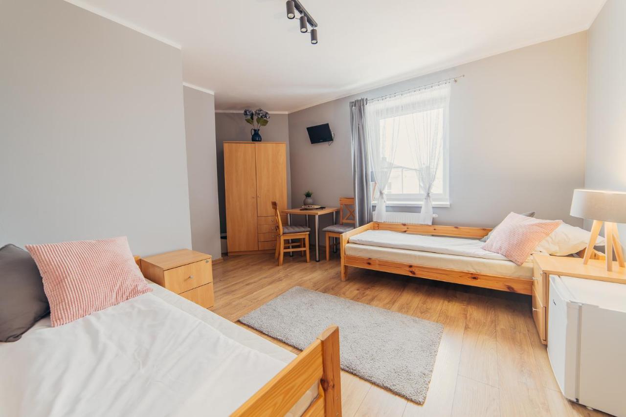 Gosciniec Pod Lilijka Hotel Podzamcze  Luaran gambar